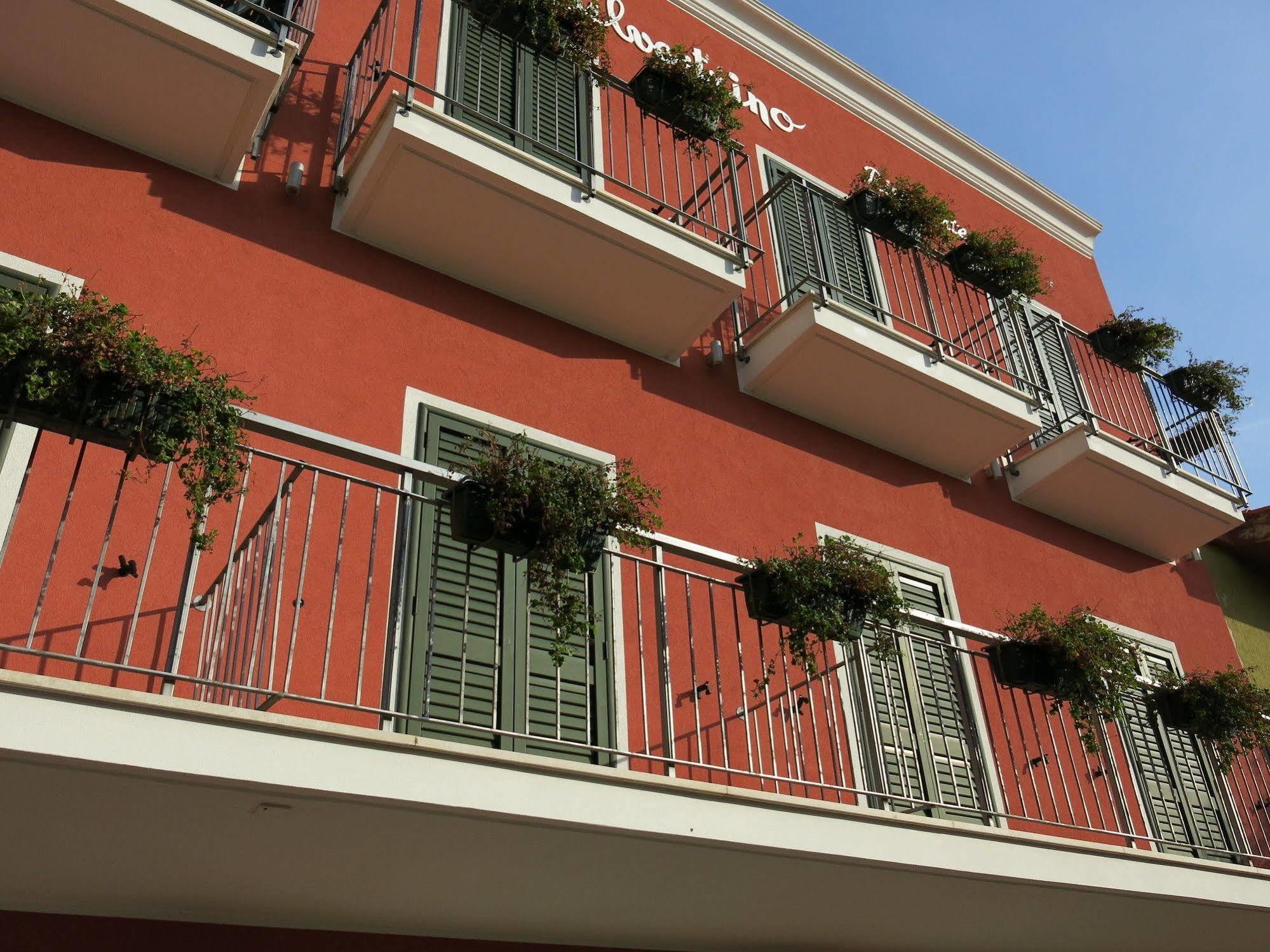 Hotel Silvestrino 3*